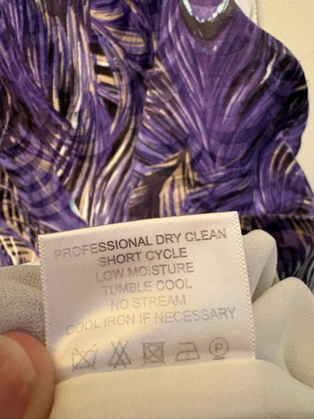 Tory Burch peacock silk blouse lined‎ Ptp 19” - Picture 4 of 8